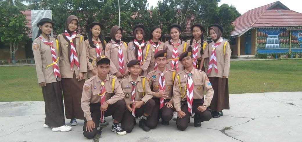 Ekstrakurikuler Pramuka (17)