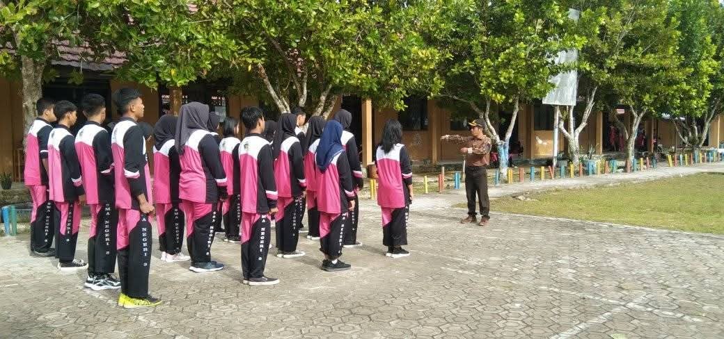 Ekstrakurikuler Pramuka (2)